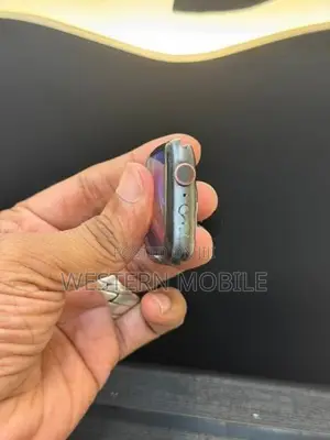 Apple iWatch Series 4 (Used)