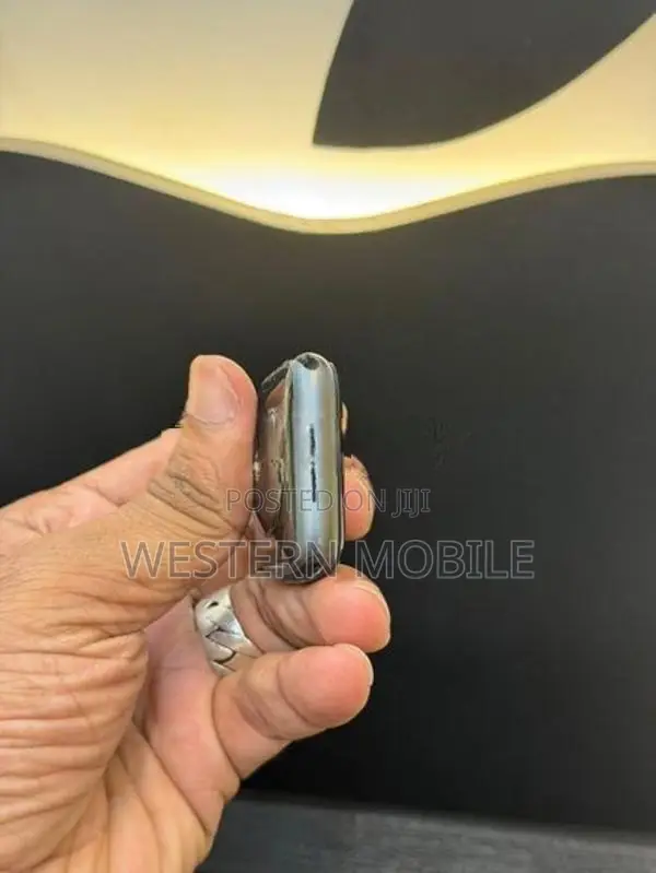 Apple iWatch Series 4 (Used)