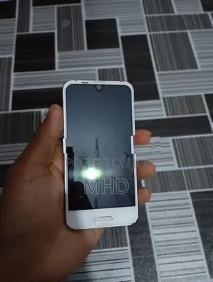 Sharp Aquos Xx 4GB 32GB (Used)