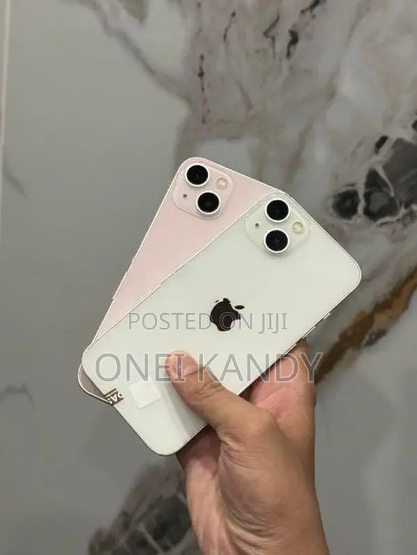 Apple iPhone 13 256GB (Used)