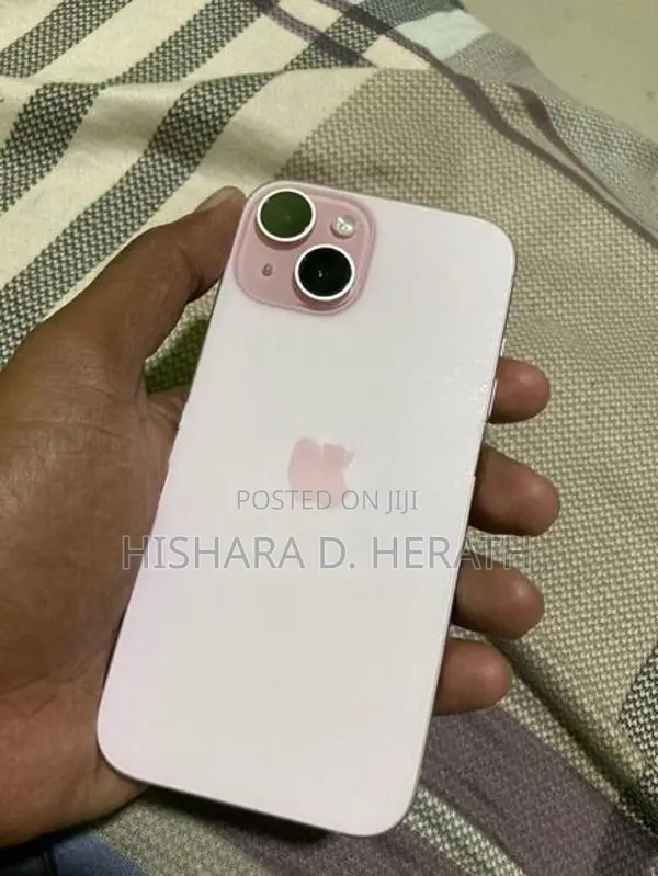 Apple iPhone 15 128GB (Used)