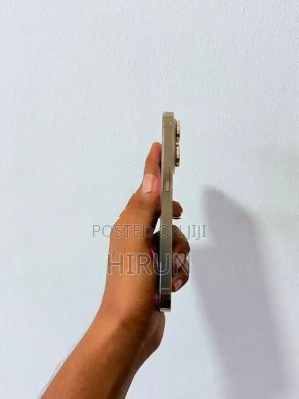 Apple iPhone 14 Pro 256GB (Used)