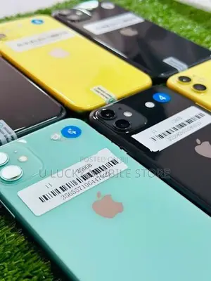Apple iPhone 11 (Used)