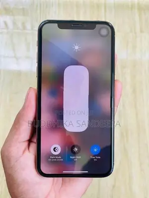 Apple iPhone XS (Used)