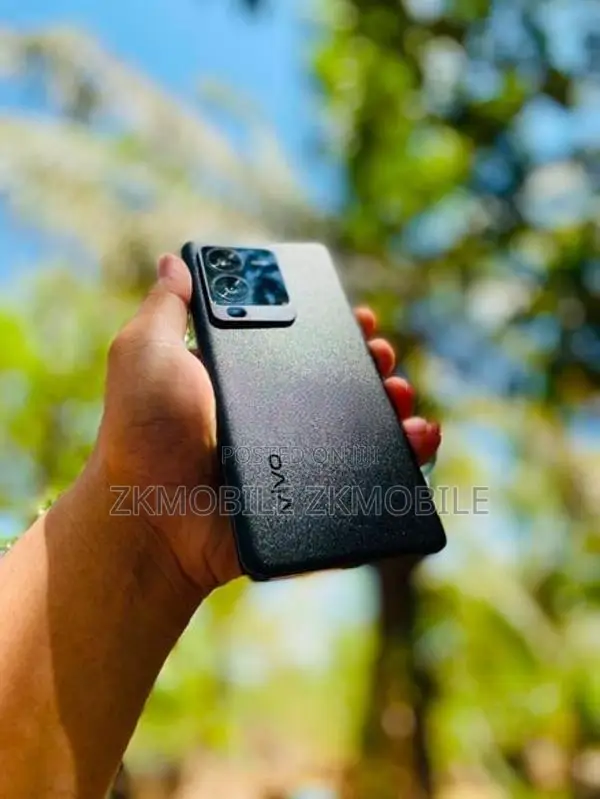 Vivo V25 Pro 8GB 128GB (Used)