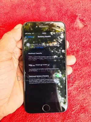 Apple iPhone 7 (Used)