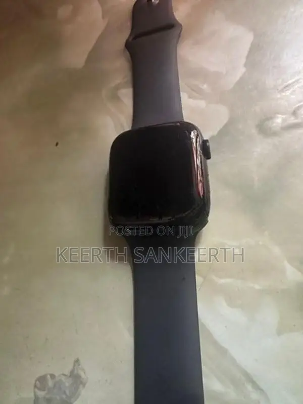 Apple Watch 8 45mm