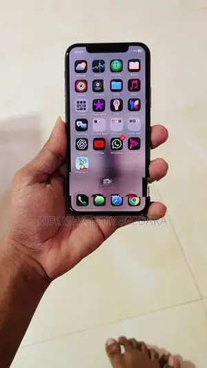 Apple iPhone 11 Pro (A+ Condition) (Used)