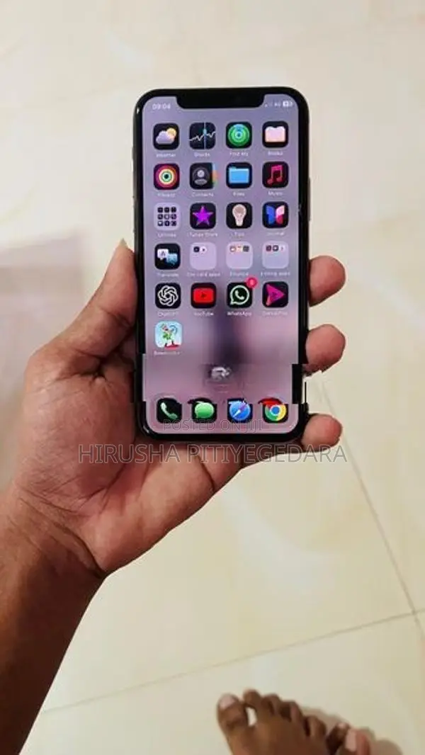 Apple iPhone 11 Pro (A+ Condition) (Used)