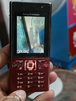 Sony Ericsson T700 (Used)