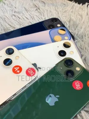 Apple iPhone 13 128GB (Used)