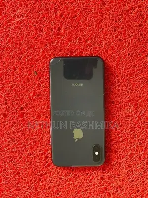 Apple iPhone XS 256GB (Used)