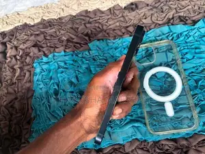 Apple iPhone 14 (Used)