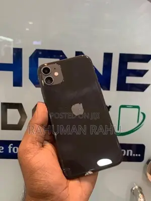 Apple iPhone 11 128GB (Used)
