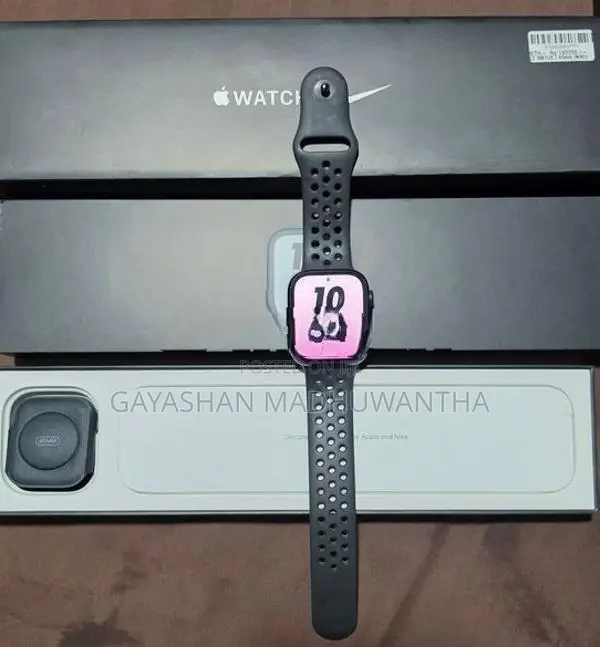 Apple Watch Series 7 Nike Edition (Black)