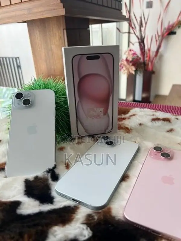 Apple iPhone 15 128GB (Used)