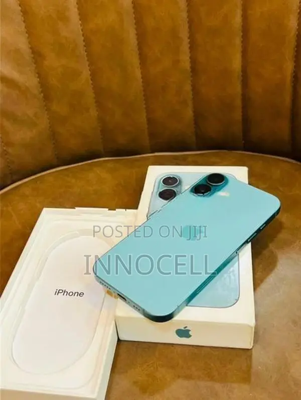 Apple iPhone 16 128GB (Used)