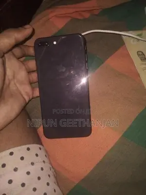 Apple iPhone 8 Plus (Used)