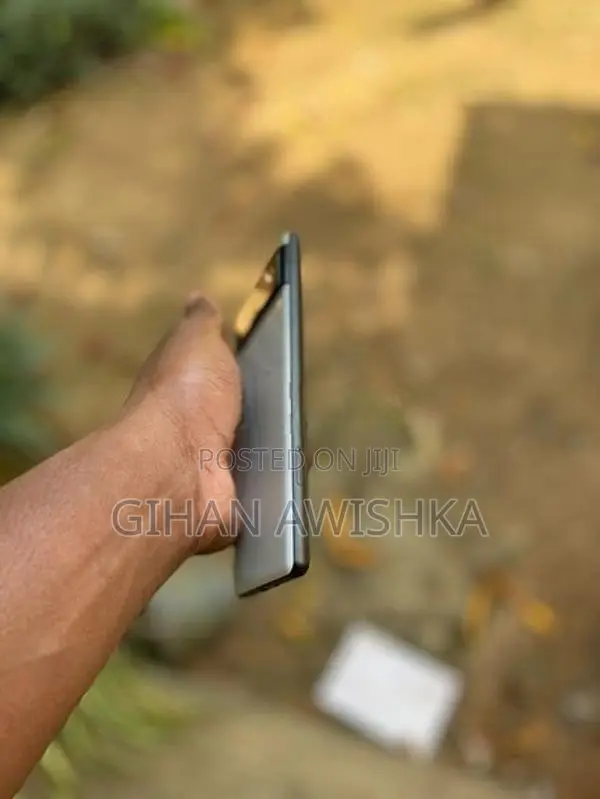 Google Pixel 6 (Used)