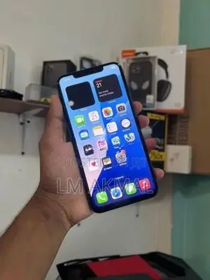 Apple iPhone XS Max (Used)