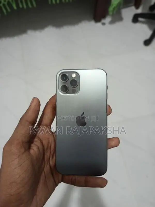 Apple iPhone 12 Pro (Used)