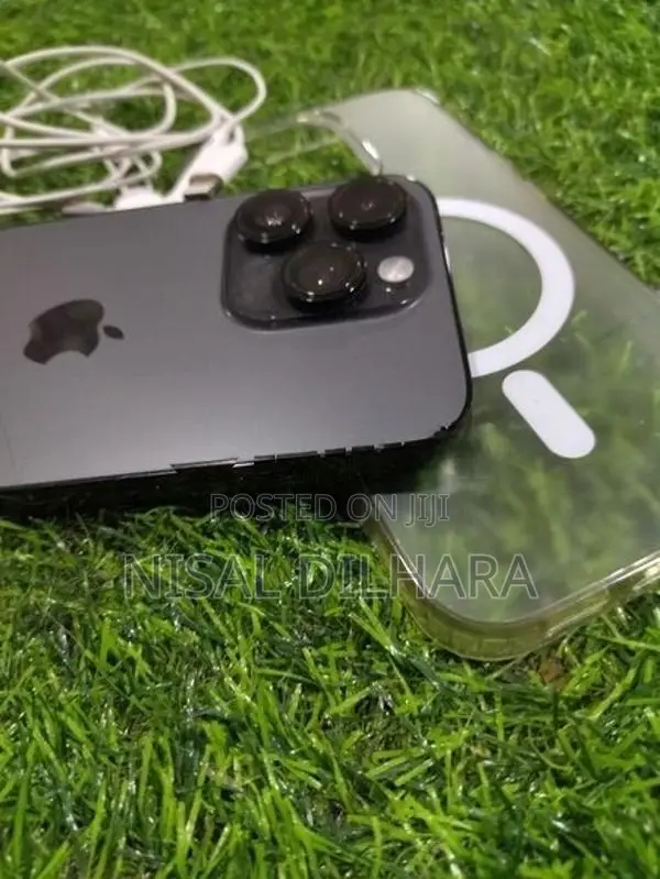 Apple iPhone 14 Pro (Used)