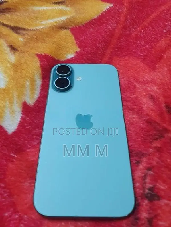 Apple iPhone 16 128GB (Used)