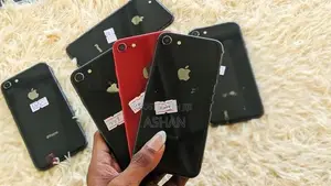Apple iPhone 8 (Used)