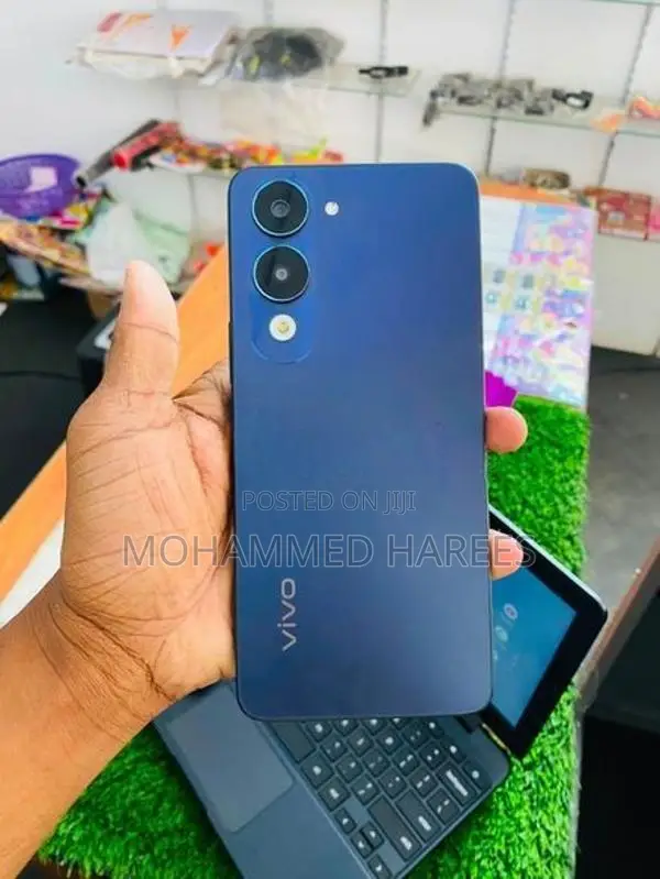 Vivo (Used)