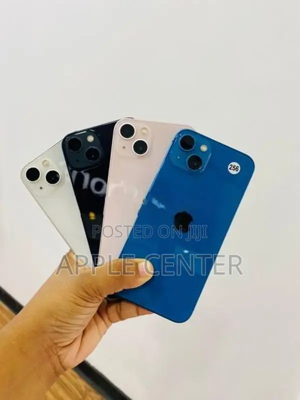 Apple iPhone 13 (Used)