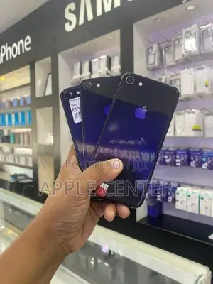 Apple iPhone 8 (Used)