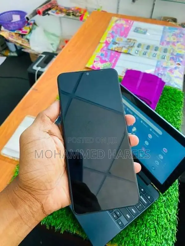 Vivo (Used)