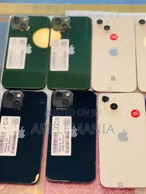 Apple iPhone 13 128GB (Used)