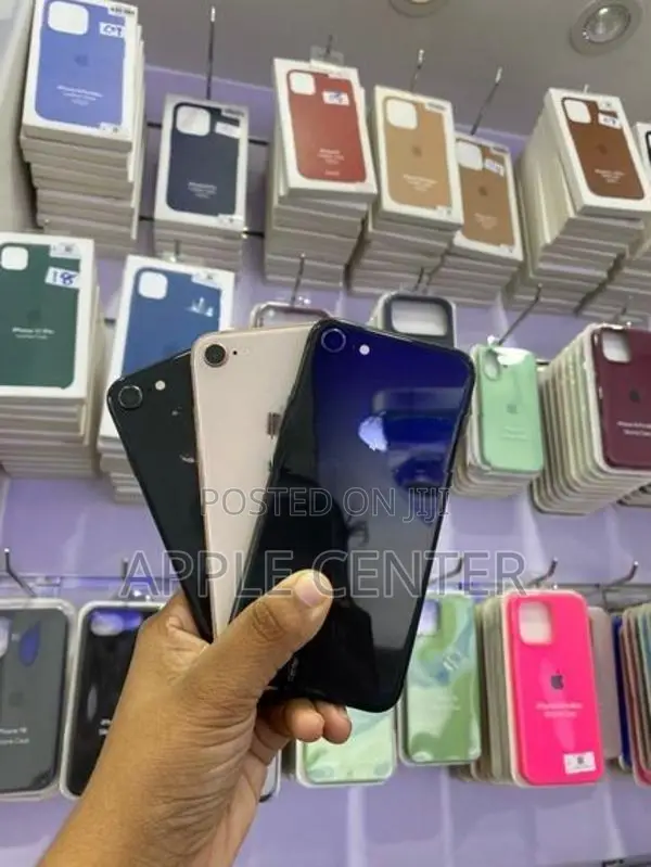 Apple iPhone 8 (Used)