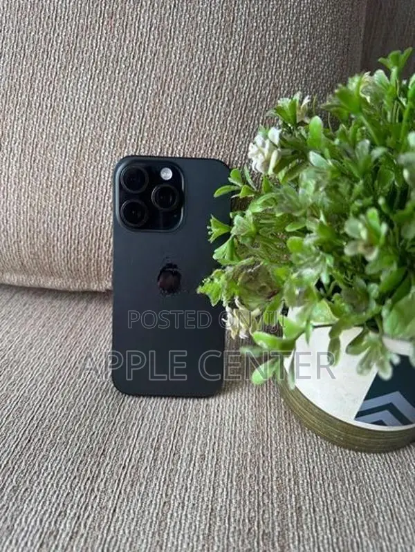 Apple iPhone 16 Pro (Used)