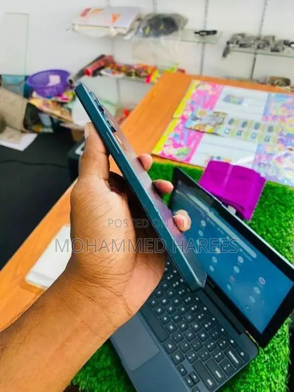Vivo (Used)