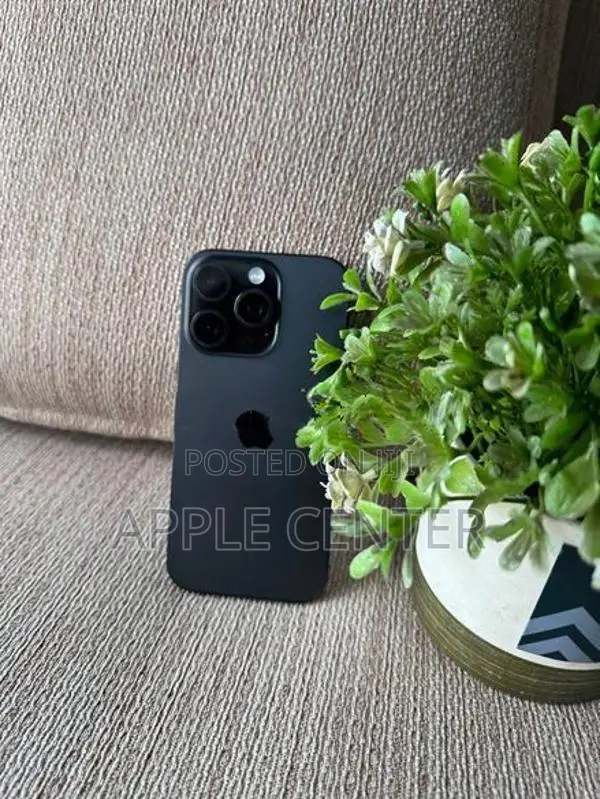 Apple iPhone 16 Pro (Used)