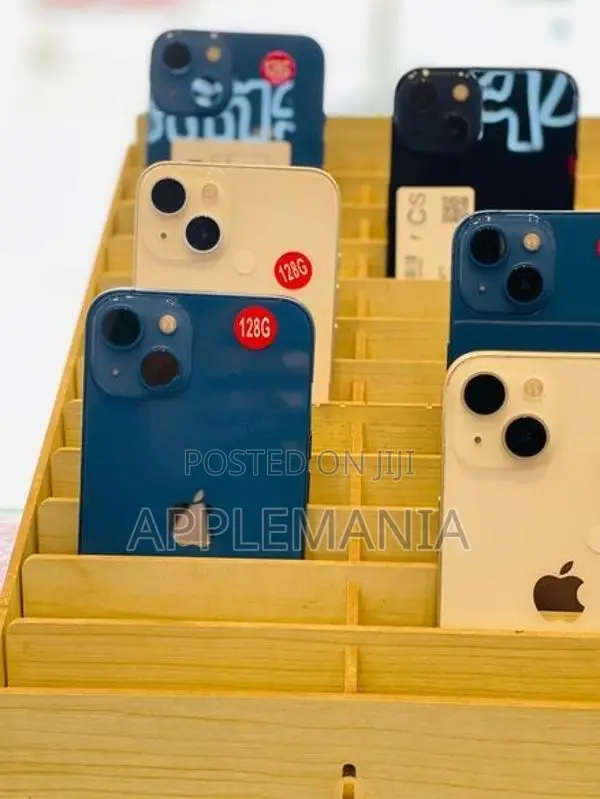 Apple iPhone 13 128GB (Used)