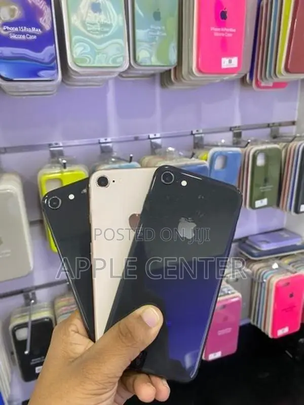 Apple iPhone 8 (Used)