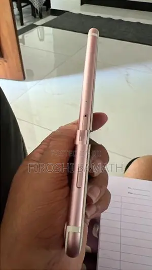 Apple iPhone 7 (Used)