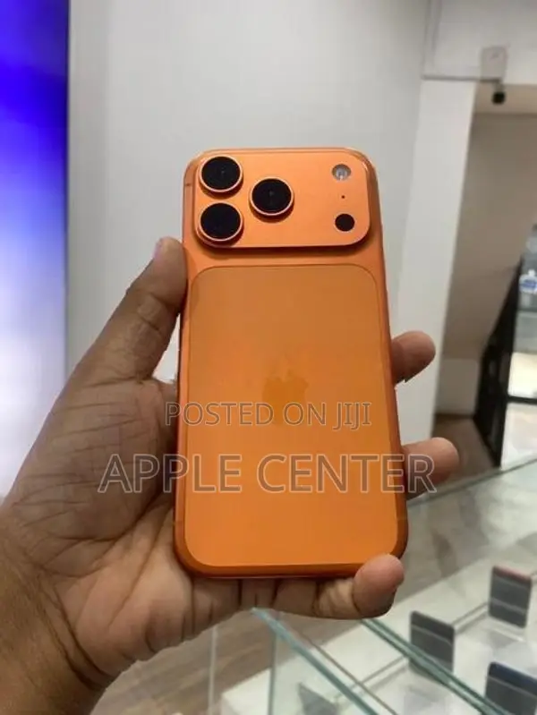 Apple iPhone 17 Pro 256GB (Used)