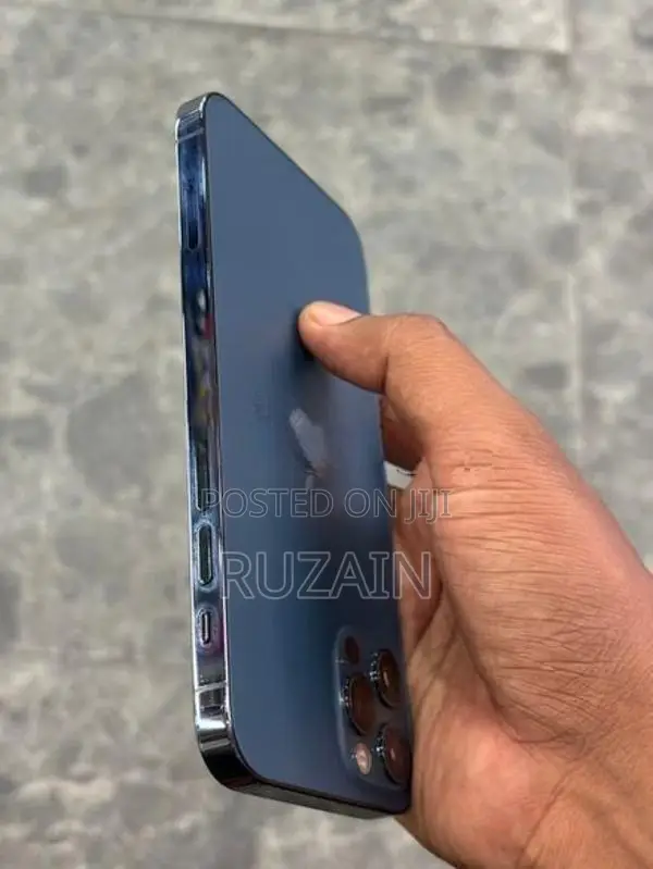 Apple iPhone 12 Pro (Used)
