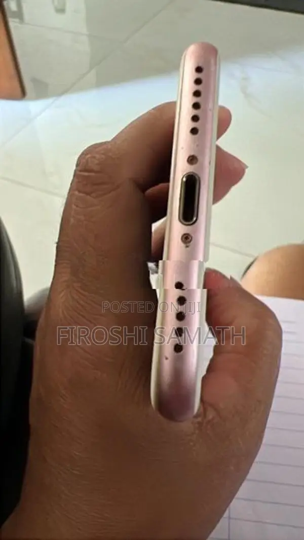 Apple iPhone 7 (Used)