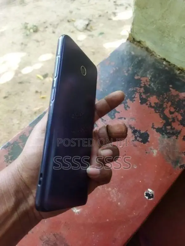 Sharp R6 3gb 32gb (Used)