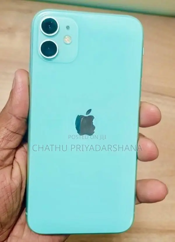 Apple iPhone 11 (Used)