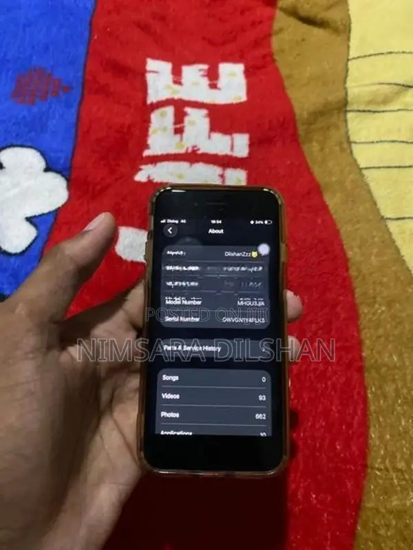 Apple iPhone SE 2 (Used)