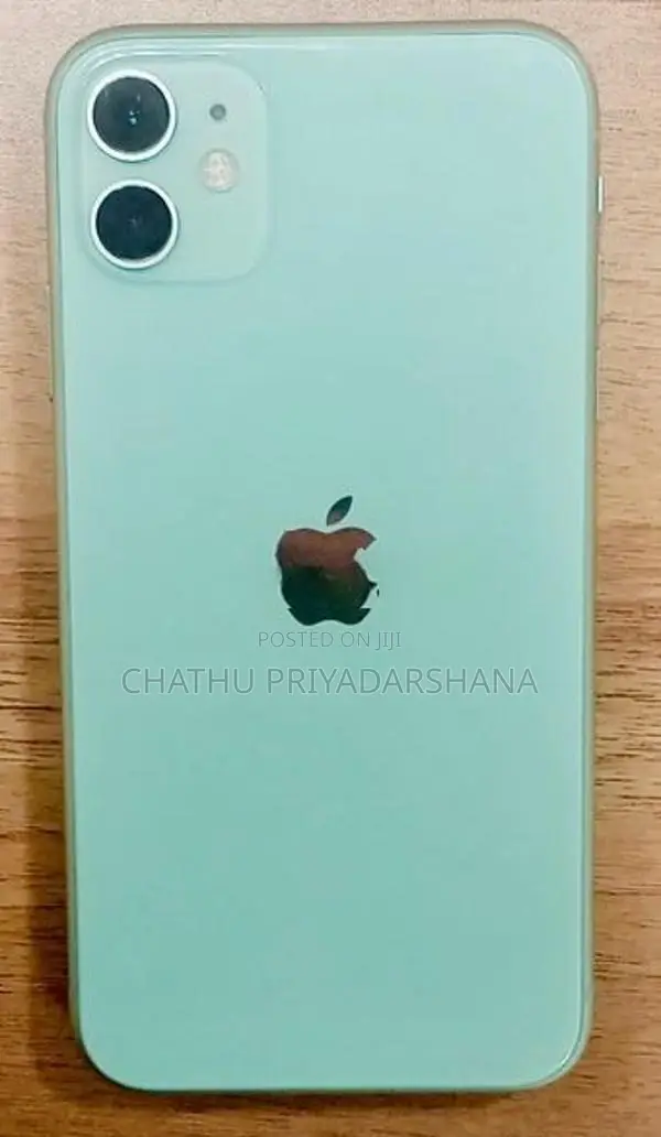 Apple iPhone 11 (Used)