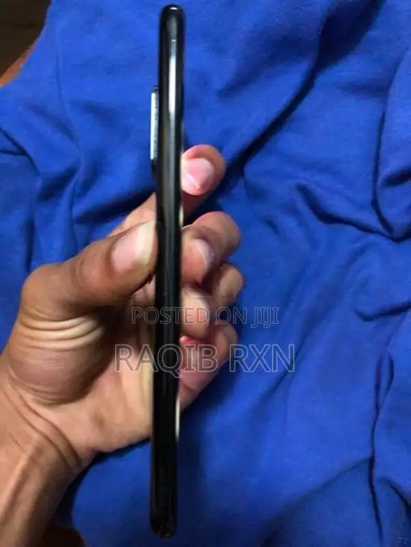 Samsung Galaxy S20+ Black (Used)