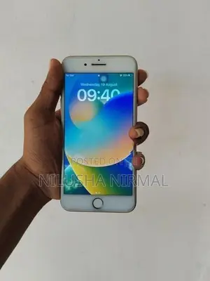 Apple iPhone 8 (Used)