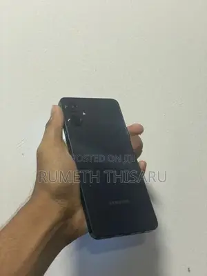 Samsung Galaxy A06 (Used)